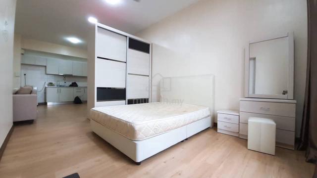 Greenfield Regency 1