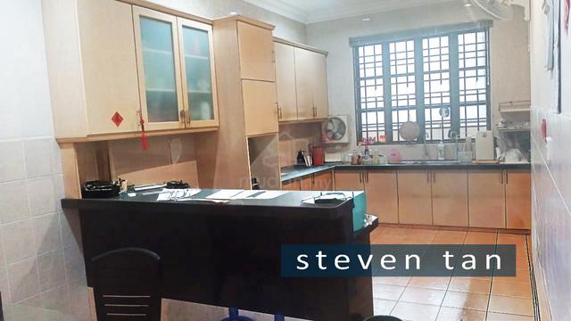 Double Storey Semi D Corner House for Sale 1