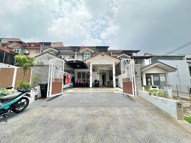 RENOVATED! 2.5 Storey Taman Selayang Permata l, Batu Caves 1