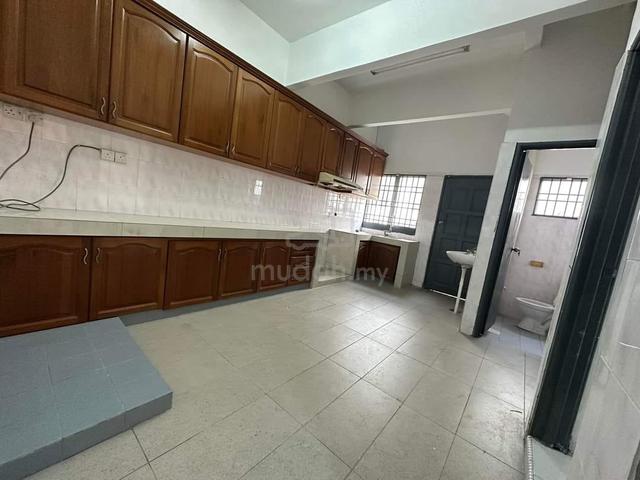 Rumah Teres 2 Tingkat, Taman Sri Gadong, Klang 1