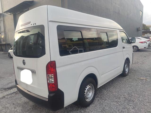2018 Foton VIEW C2 2.8 (M) Window Van 10Seat - 3