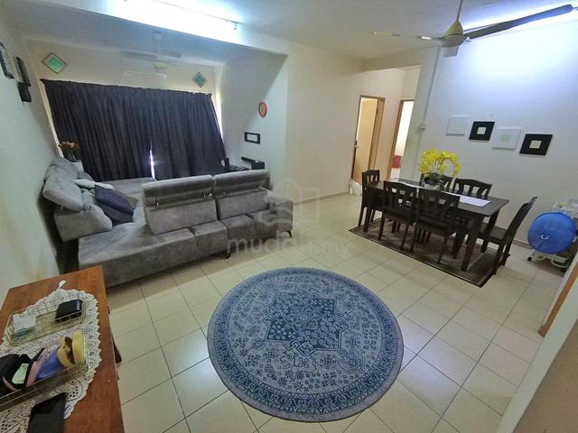 E-Mas Villa 1