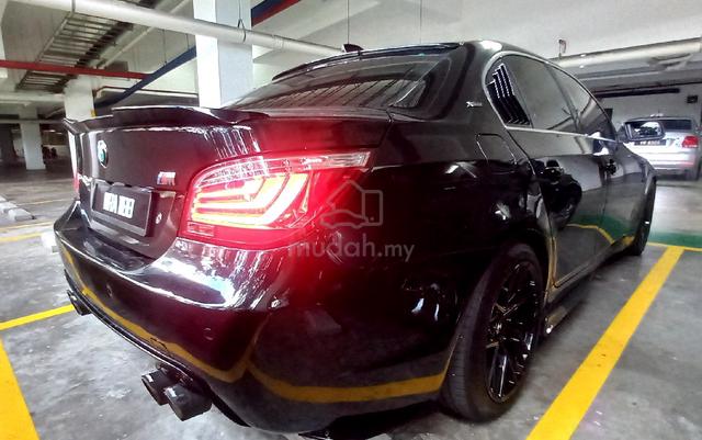 BMW E60 523i 2.5 MSPORT BODYKIT - 2