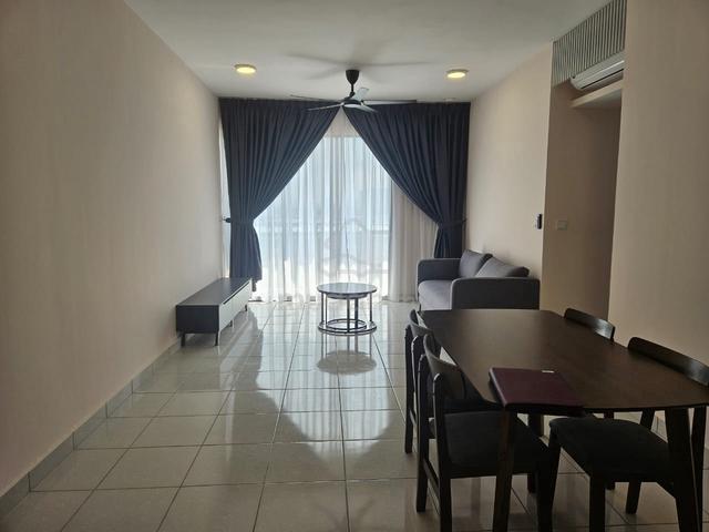 E Island Lake Haven 1