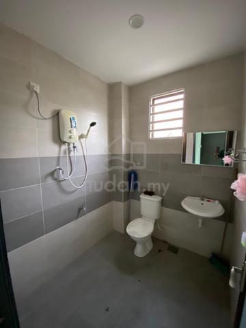Double Storey Semi Detached House Di Sitiawan Perak 5