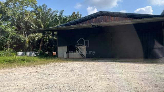 Factory / Warehouse 🏬 FOR RENT | Muar Sg Mati (near DIY) 1