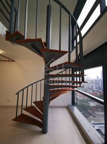 Luxurious Duplex Office with Stunning KLCC Views – Commercial Title 1