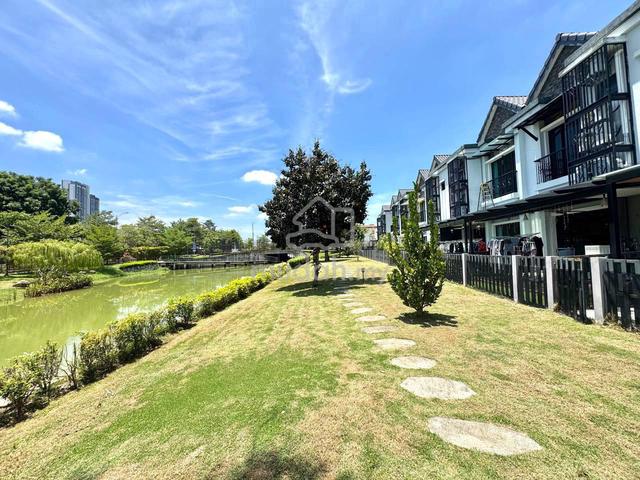 Beautiful SPSetia Jewels of Grasmere Cyberjaya Freehold House For Sale 1