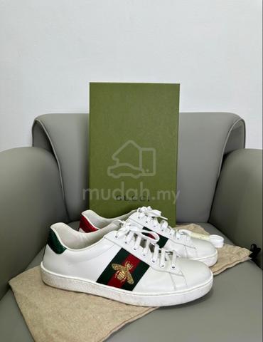 Authentic Gucci Ace Bee White UK7.5 Og All Shoes for sale in Kuching Sarawak