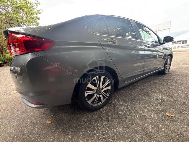 2015 Honda CITY 1.5 V (A) - 4