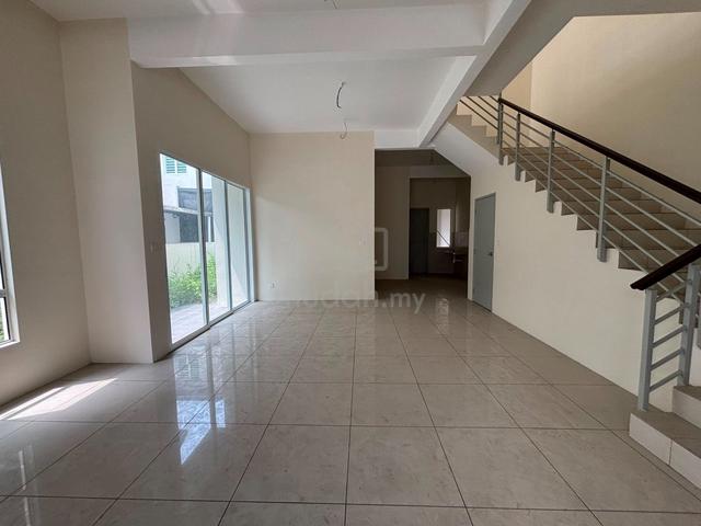 2 Storey Semi D House [SIMPANG AMPAT] Bare Unit Under Market Value!!! 1