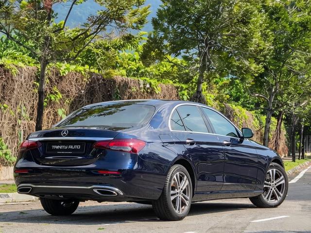 SEP 2021 MERCEDES E200 (A) Local Facelift 64k KM - 3