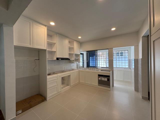 Beautiful Semi Detached in Bangsar Lucky Garden Near Shoplots for RENT 1