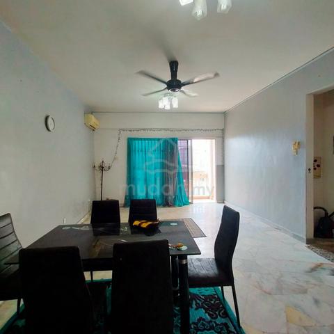 Petaling Indah Condominiums 1