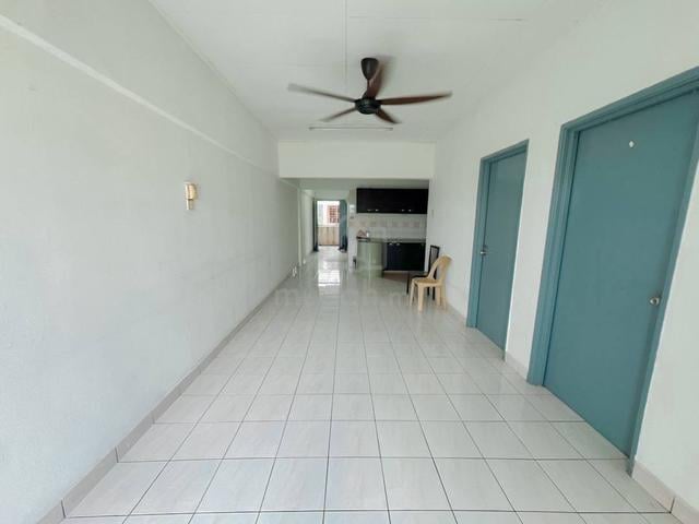 Pangsapuri Perdana (Seksyen 13) 1