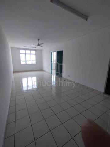 Putatan Platinum Apartment 1