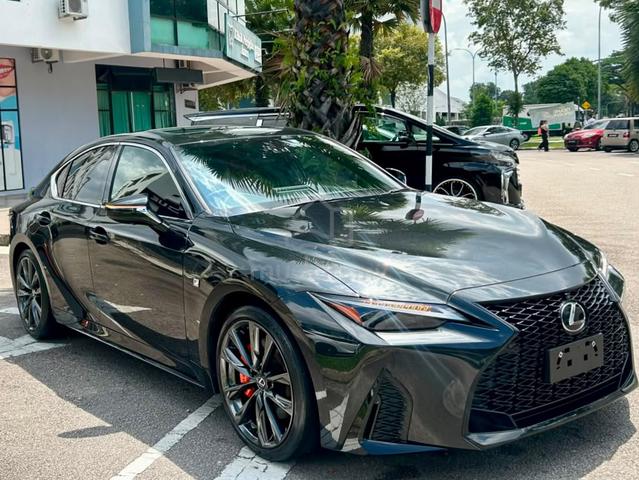 LEXUS IS300 2023 ✨360CAM/ SUNROOF/ 33k KM !! ✨ - 1