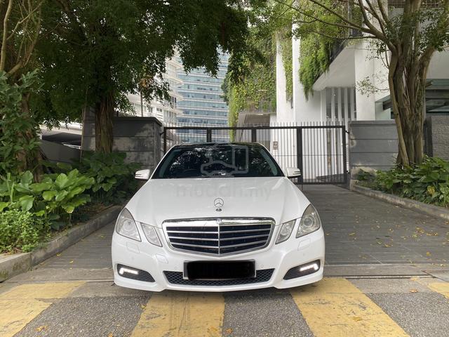2010 Mercedes Benz E300 AVANTGARDE (CKD) 3.0 (A) - 1
