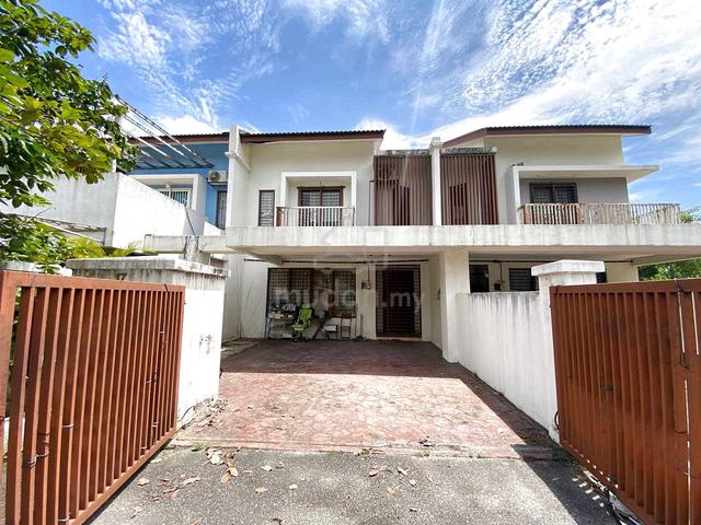 Double Storey Terrace Azalea Homes, Taman Kundang Jaya, Rawang 1