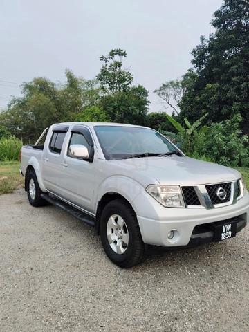 2012 Nissan NAVARA 2.5 LE (A) - 1