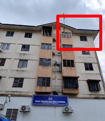Pangsa Rakyat (College Heights) 1