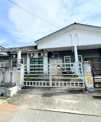 Single Storey Terrace Taman Seri Kelemak Alor Gajah Melaka 1