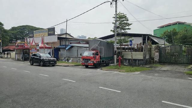 Single-Storey Semi-Detached House with Large Land – Ayer Itam, Penang 1