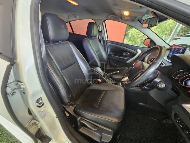 2014 Renault FLUENCE 2.0 (A) - 5