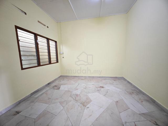 Pasir Puteh Single Storey Terrace House For Sale/ Freehold/ Ipoh Town 3