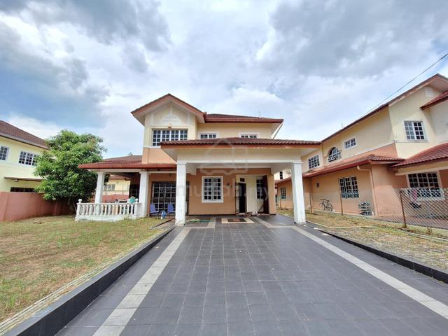 RENOVATED 💥 Bungalow 2 Storey Sikamat 1