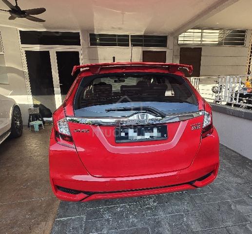 2018 Honda JAZZ 1.5 V (A) - 4