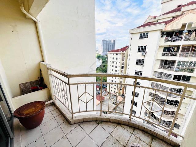 Zamrud Apartment 1