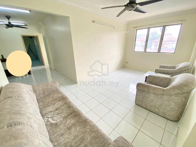APARTMENT IMPIAN INDAH 1