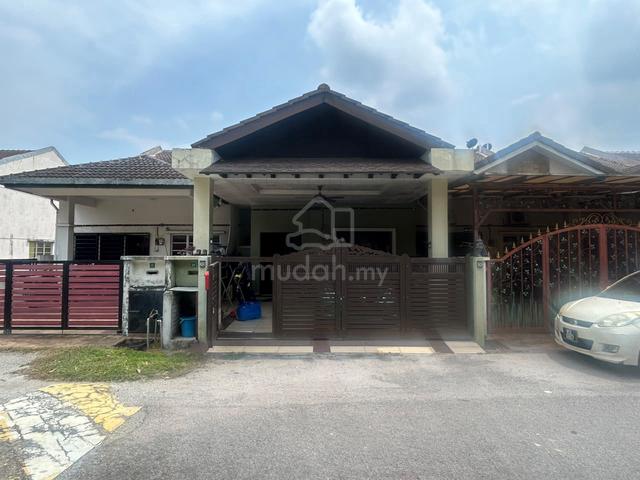 FOR SALE: Single Storey Terrace, Taman Sri Tanjung, Semenyih 1