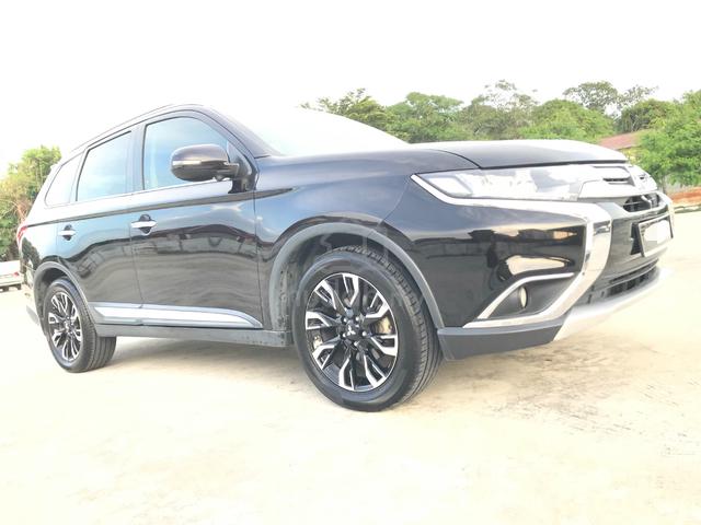 Mitsubishi OUTLANDER 2.4 AWD(A)LEATHER SEA/POWER B - 1