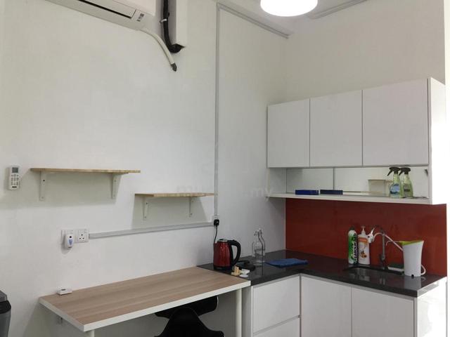 Oasis Centum 750sf for Rent 1