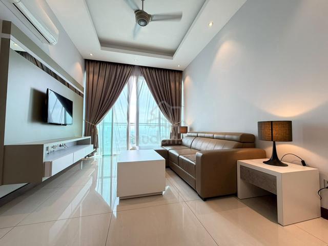 Paragon Residences @ Straits View 1