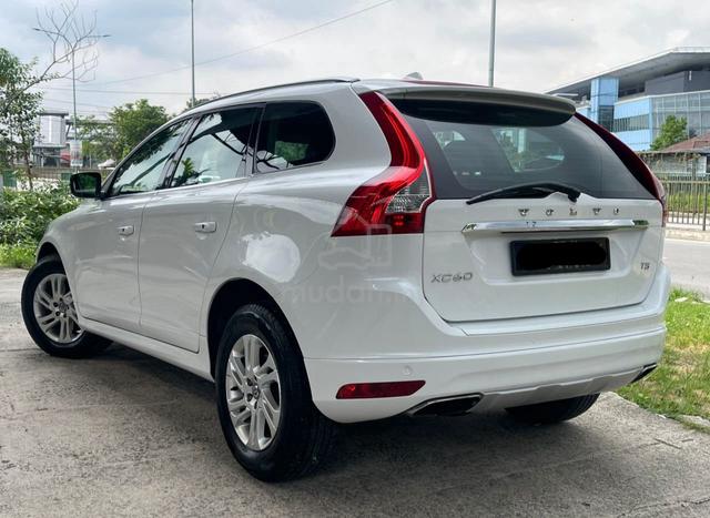 Volvo XC60 2.0 T5 DRIVE E F/lift (A) K/less E/seat - 3