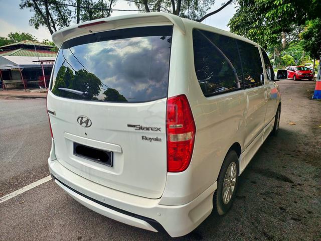 2012 Hyundai GRAND STAREX 2.5 (A) - 3