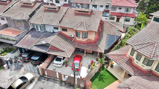 END LOT🔥Double Storey Terrace House Kota Damansara 1