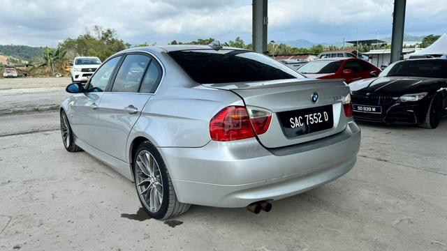 BMW 325i 3.0 (A) 2005 SAC 7552 D - 4