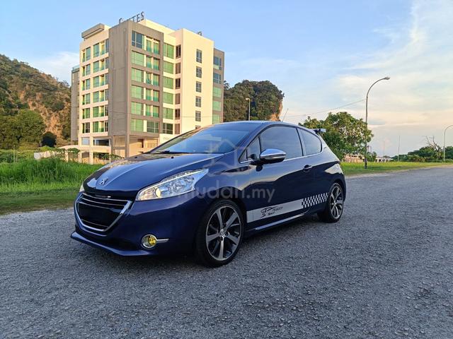 2014 Peugeot 208 2 DOOR COUPE 1.6 VTi ALLURE (A) - 1