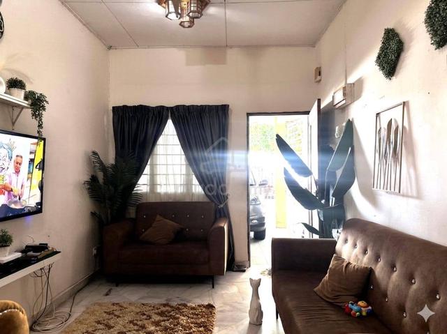 Freehold | Kitchen Renovated | Single Storey | Kajang 1