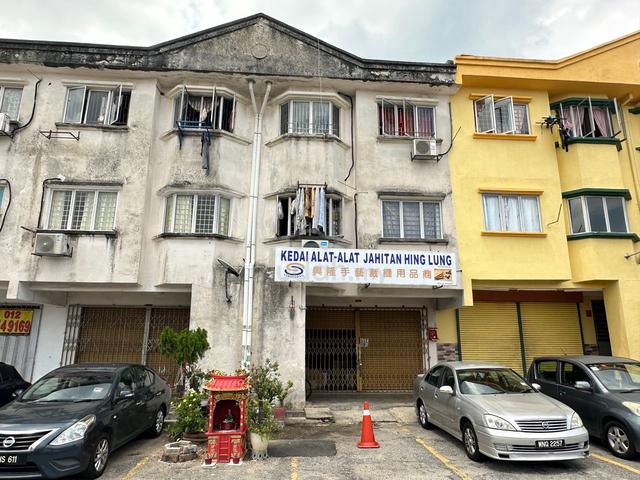 Taman Sri Hijau Shop Apartment 1
