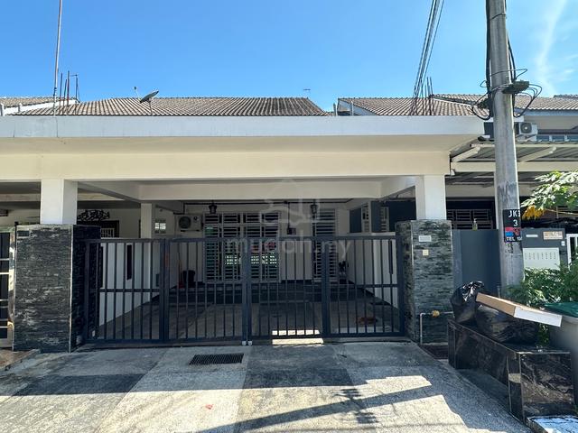 Single Room Female Pasir Gudang Fully Furnished 1