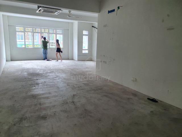 Taman Bukit Dahlia 3 Storey Shop Lot Masai 1
