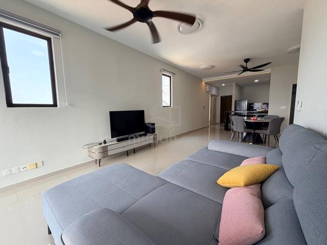 Admiral Residences 1