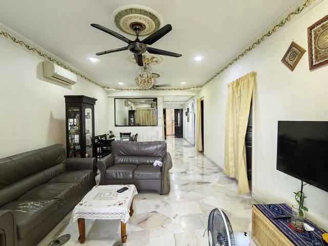 La Villas Condominium 1