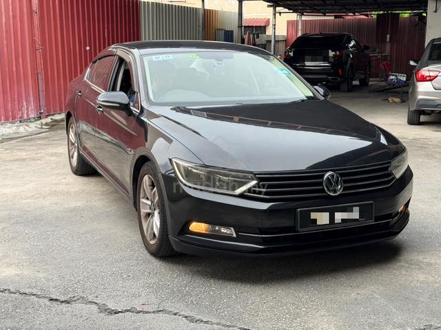 2018 Volkswagen PASSAT 1.8 TSI LOAN KEDAI IC SHJA - 1
