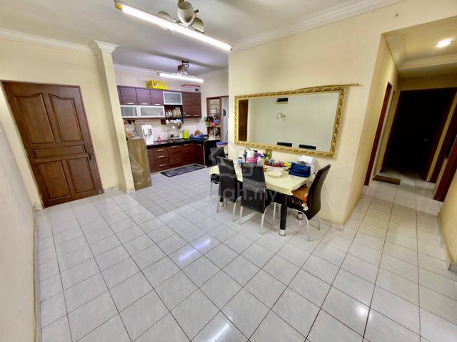 Laksamana Puri Condominium 1